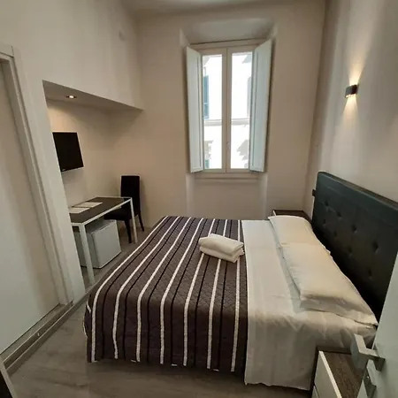 فندق Mimosa Pantheon *