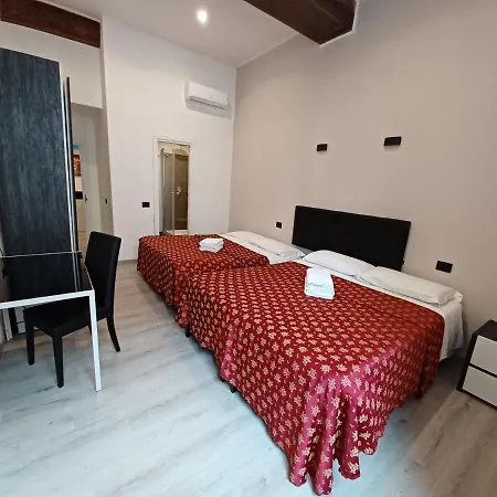 Mimosa Pantheon فندق