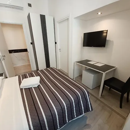 Otel Mimosa Pantheon *
