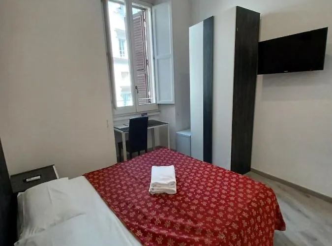 Mimosa Pantheon רומא